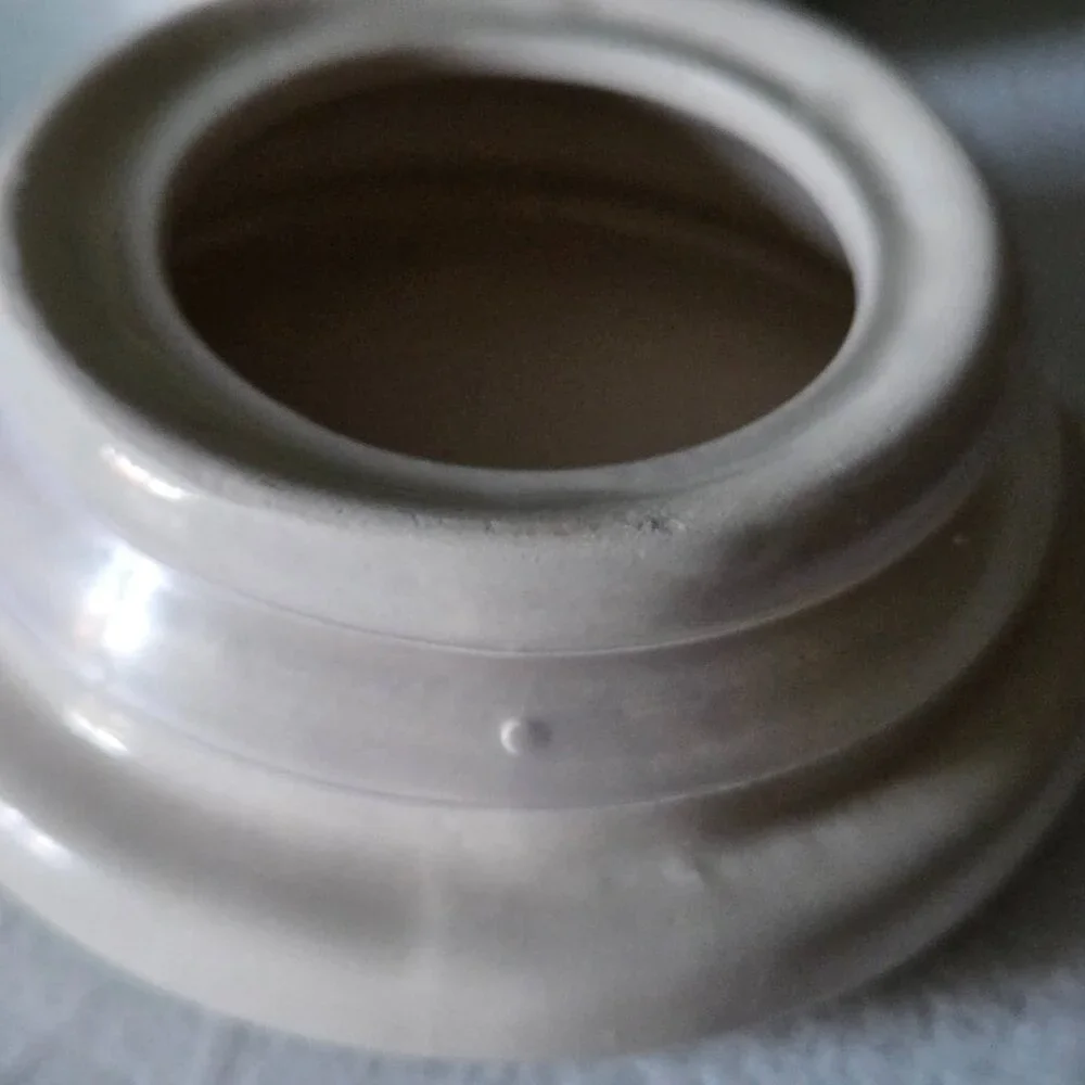 Merry Brite Vintage Christmas Crock with Rubber Sealed Lid - Picture 3 of 6